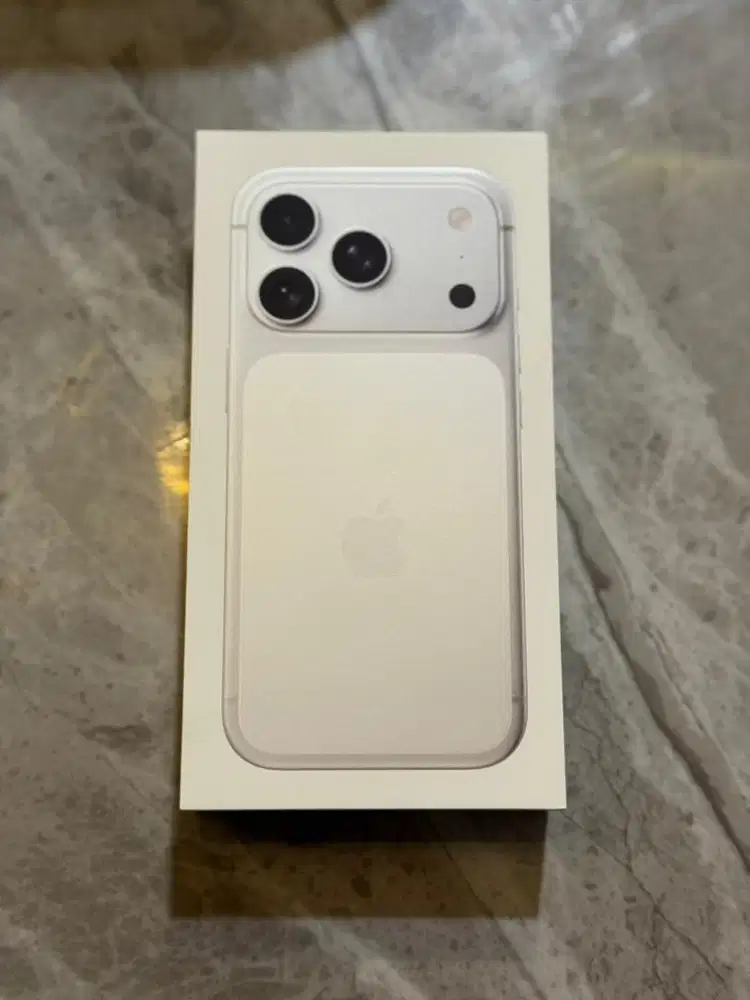 Iphone 17 Pro Silver 256GB SEGEL