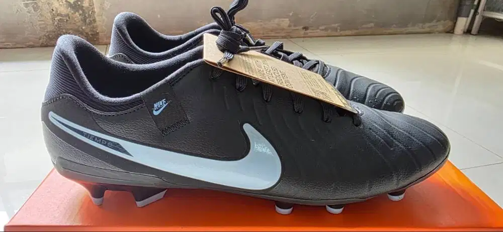 Dijual Sepatu Bola Nike Tiempo Legend 10 Academy