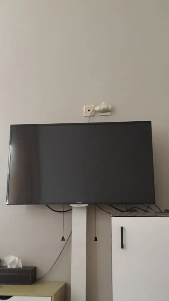 TV changhong 40inc, (bukan android) kondisi apa adanya
