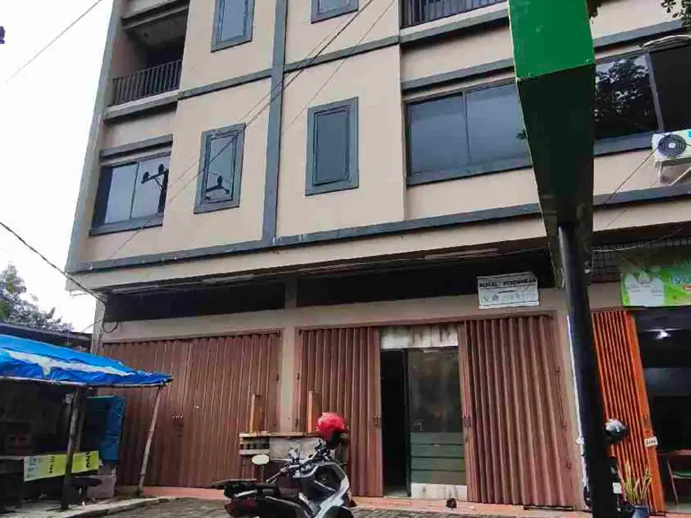 Di sewakan Ruko 2-3 petak jl pengayoman