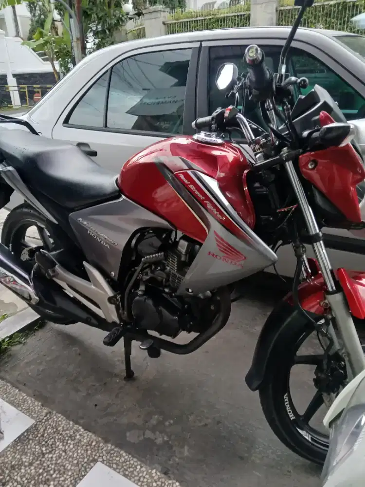 Honda Megapro 2010 karbu