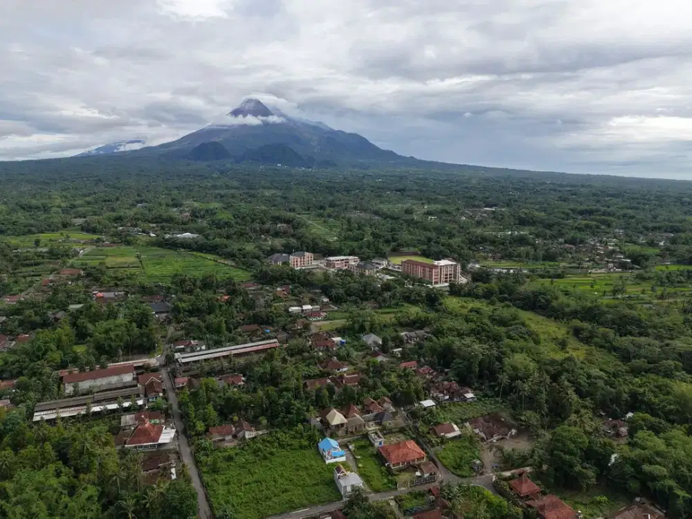 Tanah Strategis 10 menit Kampus UII