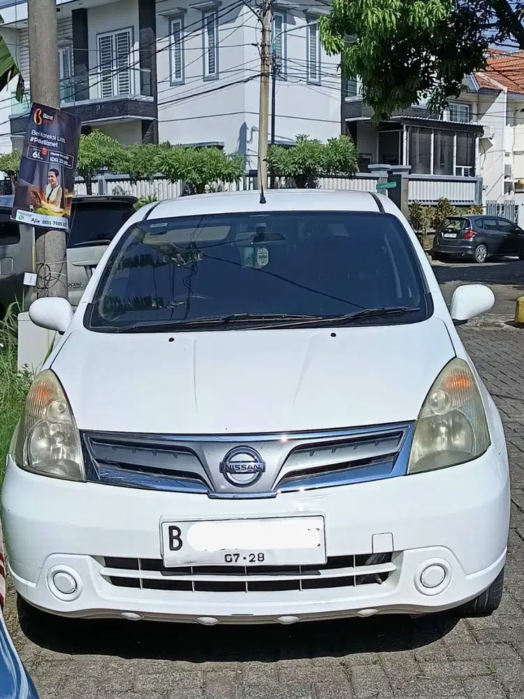 DI JUAL GRAND LIVINA / PRIBADI