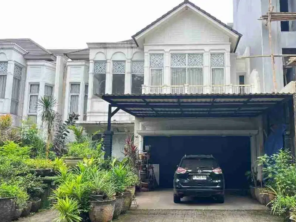 Rumah 2 Lantai manis dan strategis di BSD