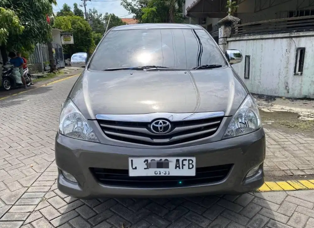 Toyota Innova 2.0 G Bsn Manual/Mt 2011 Kondisi Sangat Terawat