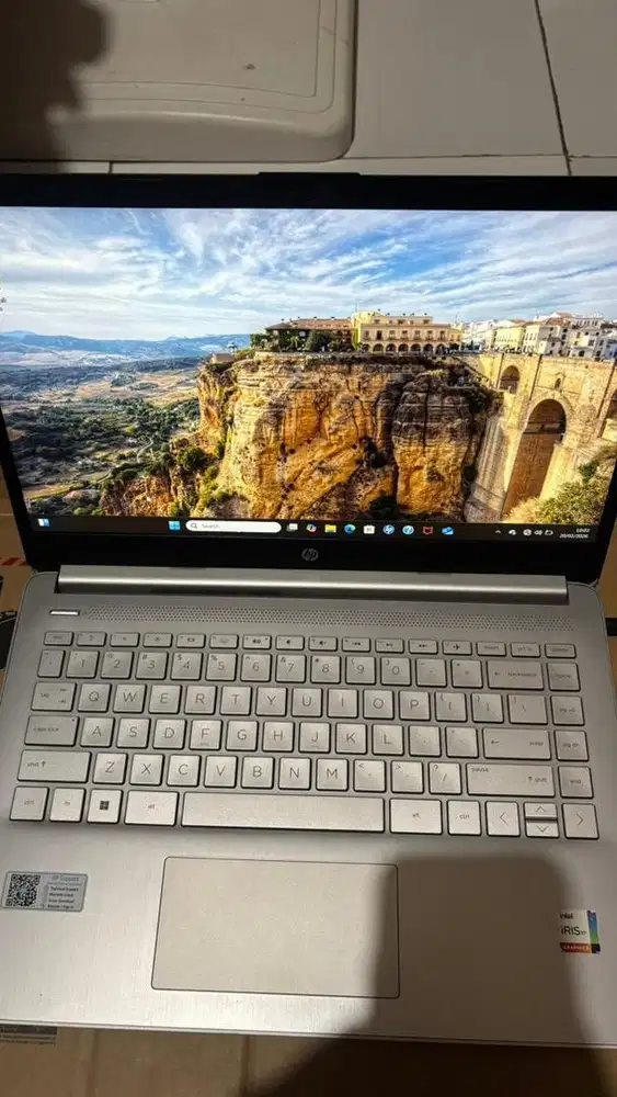 Laptop HP 14s-DQ4016TU i5 16GB 512SSD