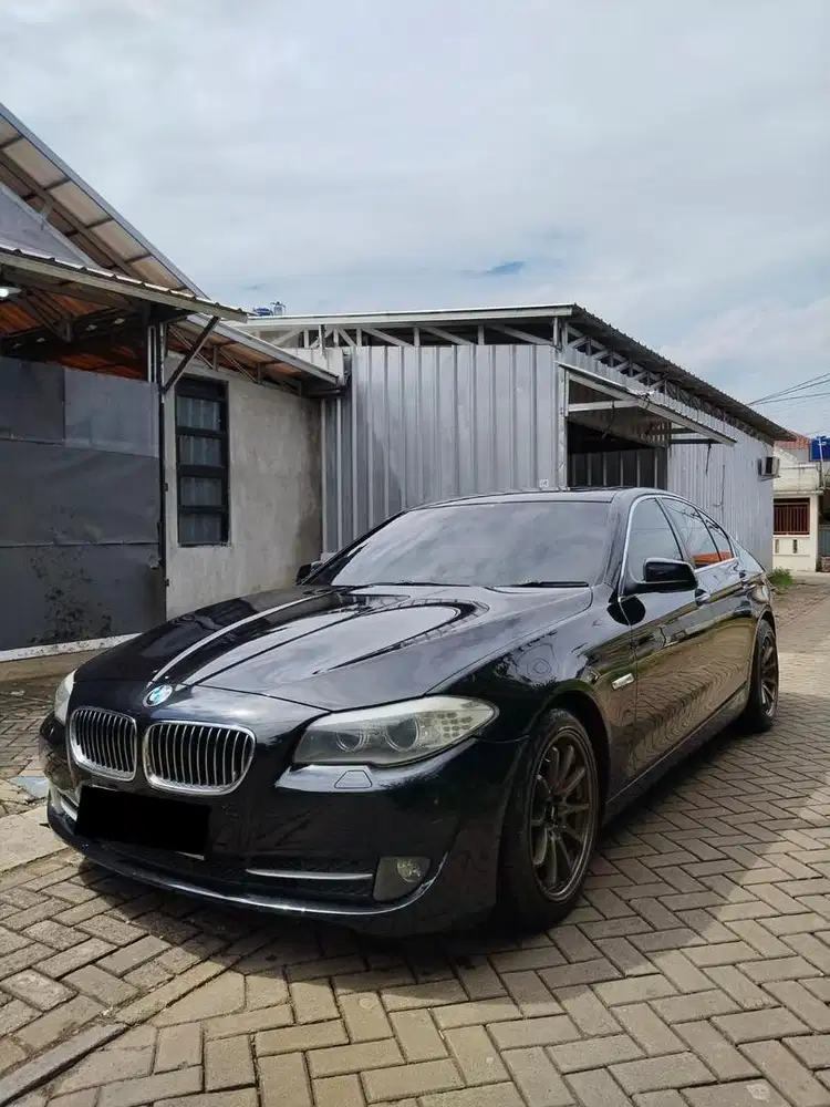 BMW F10 528i 2011 Sunroof Bs Tuker Tmbh