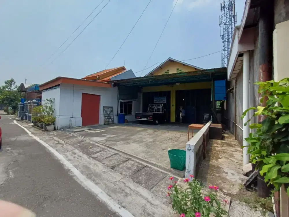 Disewakan Gudang Bersih Siap Pakai Di Mojosongo Jebres,  Lokasi Strategis