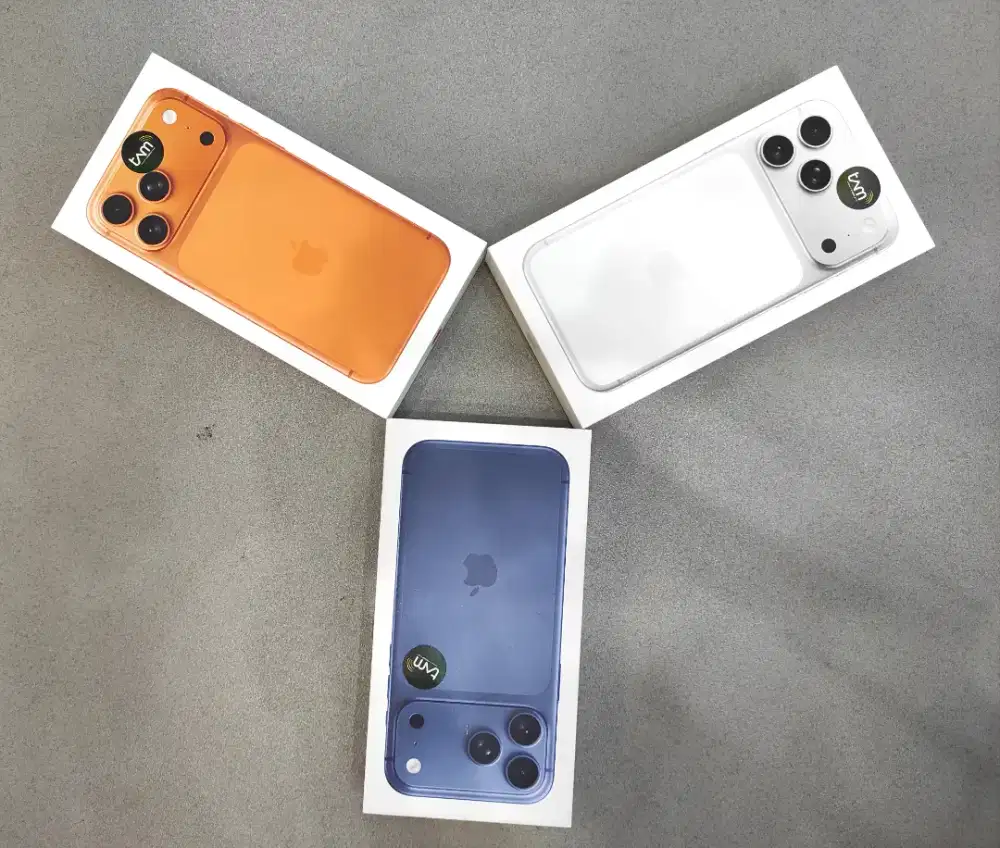 New iphone 17 Pro Max 1TB & 512G Silver