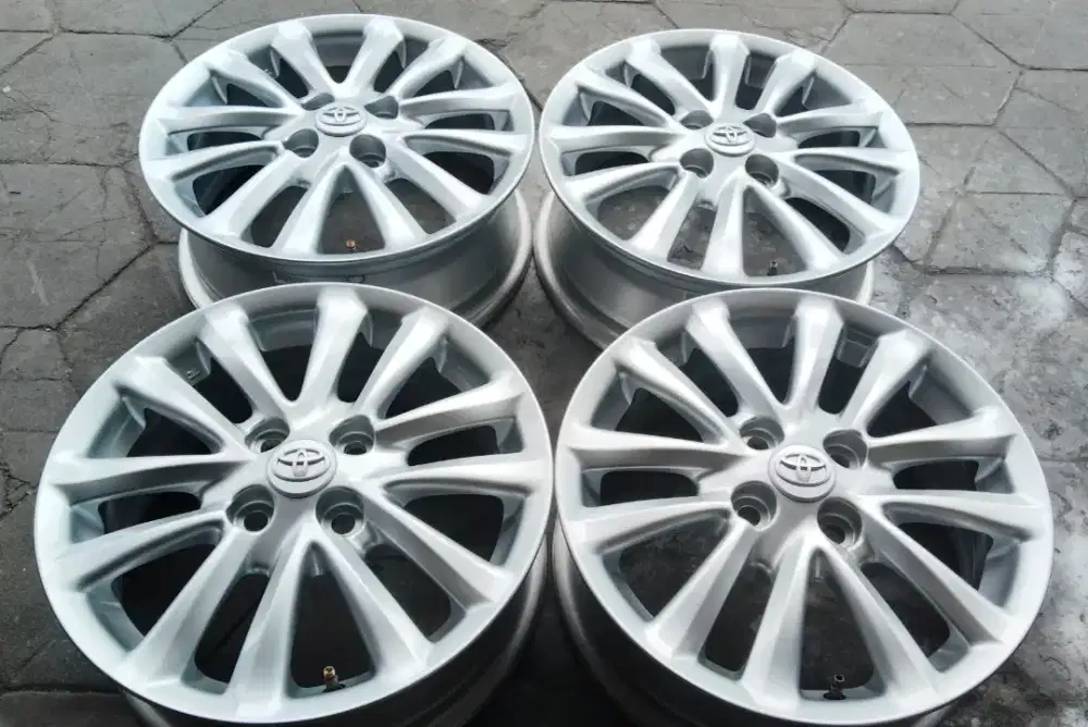 Velg toyota ring 15 pcd 4x100 yaris staret great Corolla soluna vios
