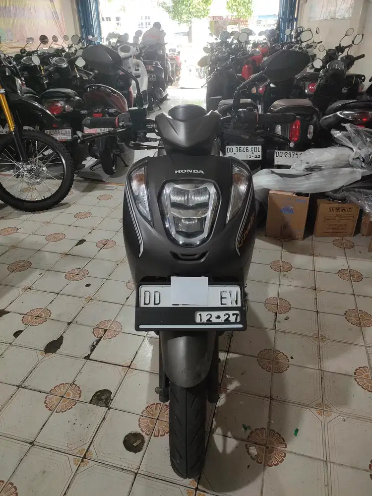 Honda Genio 2022 cokelat