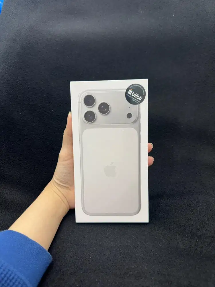 Iphone 17 Promax Silver 256gb