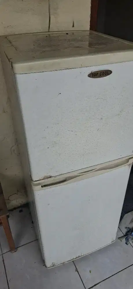 Kulkas 2 pintu BCD 138