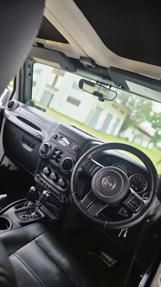 Jeep Wrangler 2012 Bensin