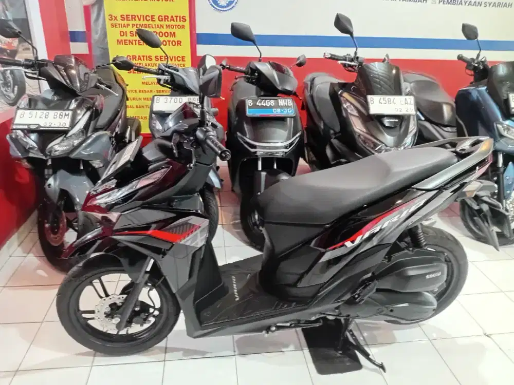 VARIO 125 HITAM TH 2023, DP 1 JUTA