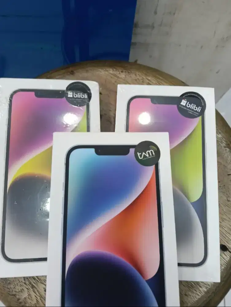 IPhone 14 128 Garansi Resmi 12 bulan gaess