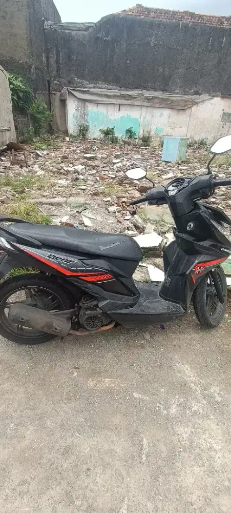 Motor sekend  beat 2017