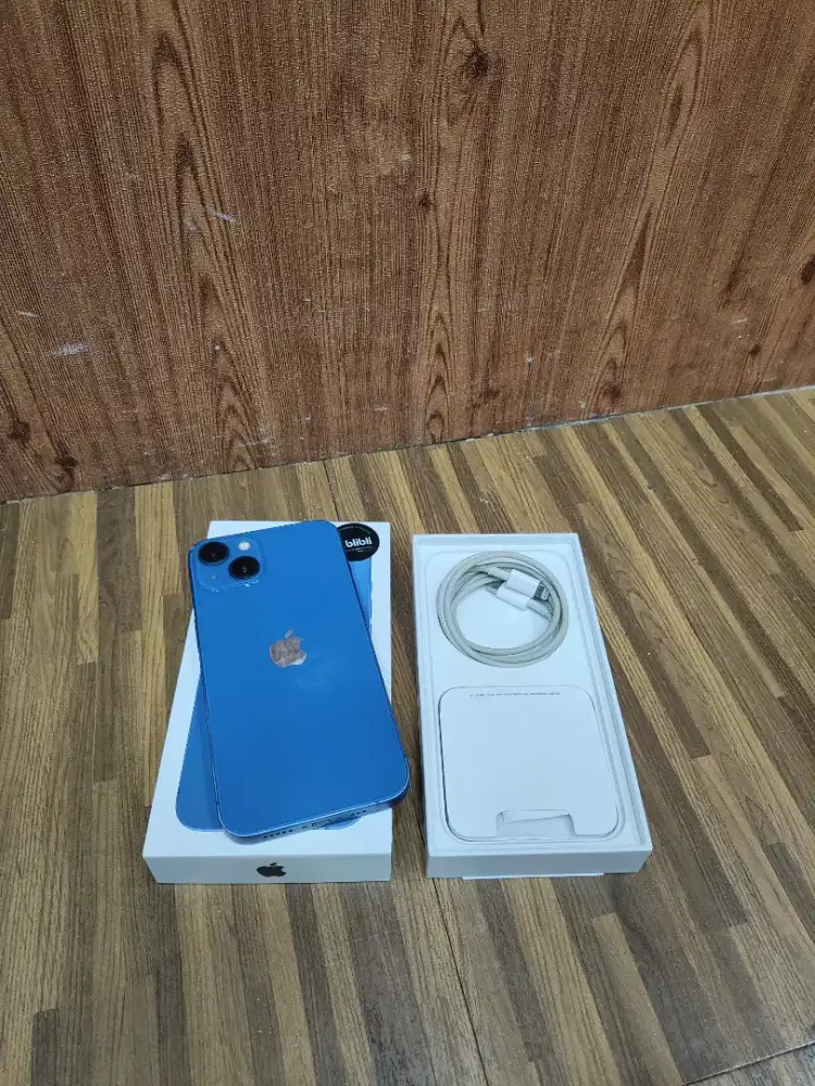 Apple iPhone 13 256GB Second Lengkap Original Resmi