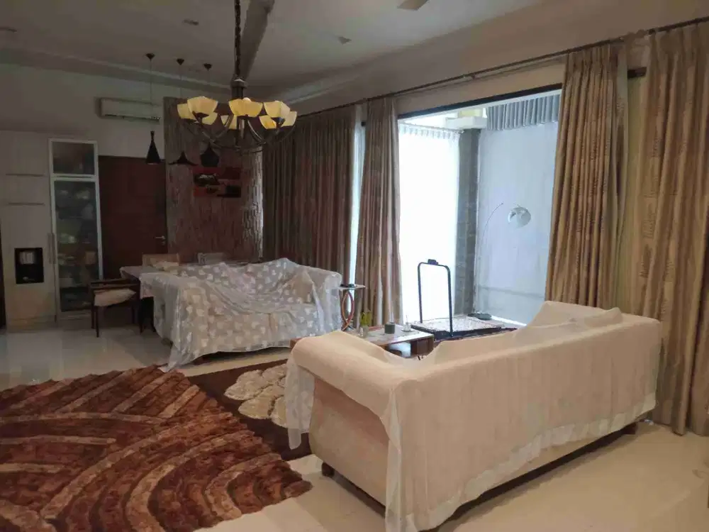 Rumah Huk Bagus Semi Furnished siap pakai si sunter permai jaya.