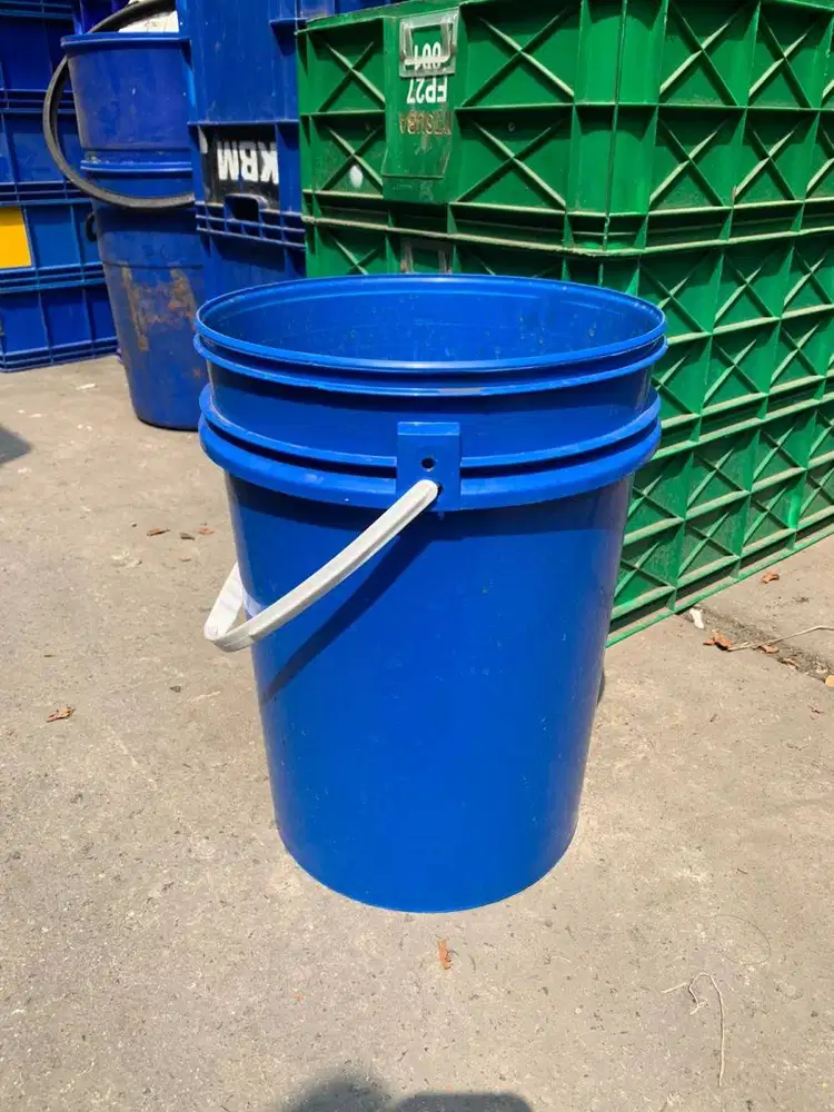 Ember tempat sampah murah 20kg rijek ei