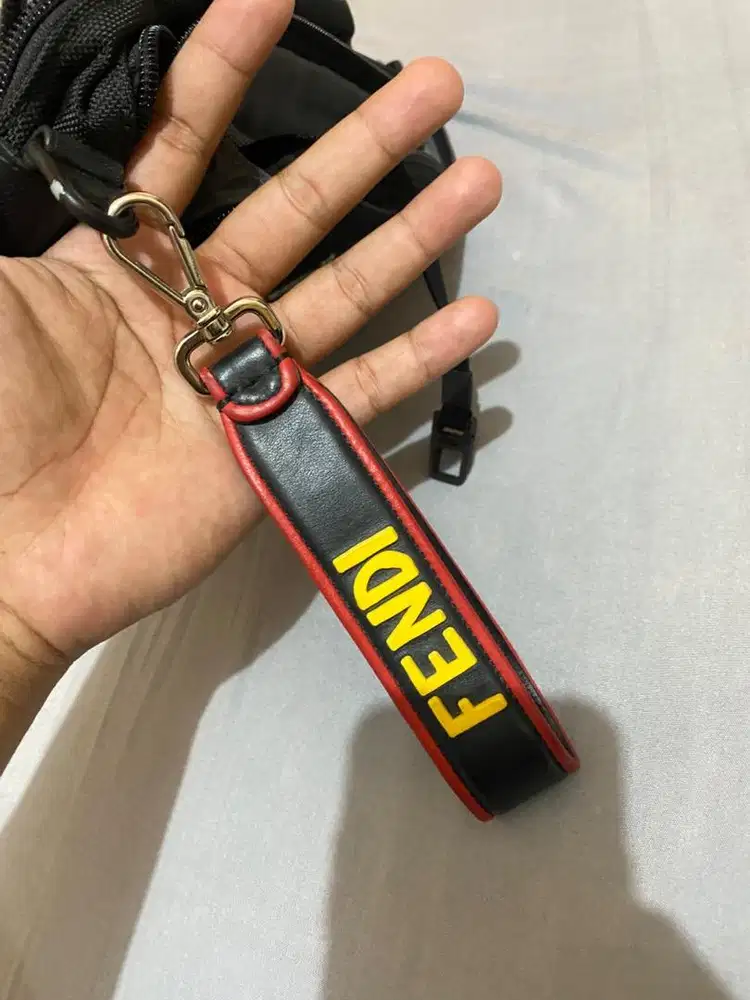 Gantungan Tas/Kunci FENDI Original