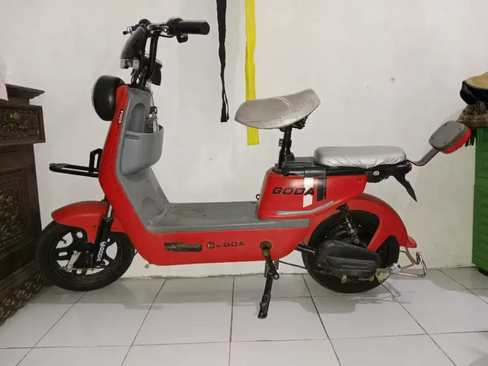 Jual sepeda listrik kondisi apa ada nya