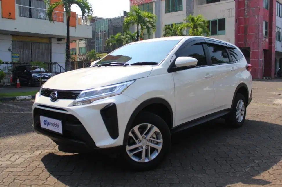 LOW DP Daihatsu Terios 1.5 X ADS Bensin-AT 2023 DOD