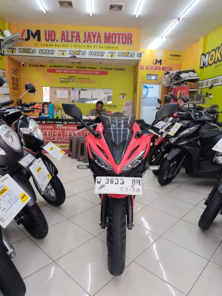 Harga Terjangkaub^ Honda CBR 150 R th 2018