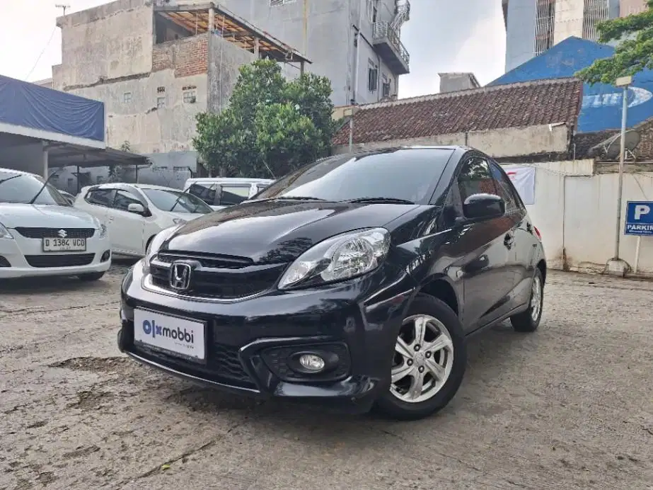 DP MURAH Honda Brio Satya 1.2 E Bensin-AT 2018 Hitam C6ZVA