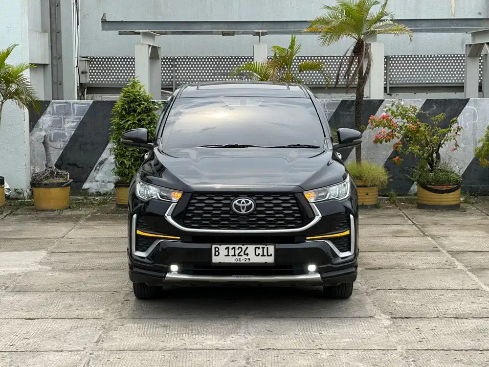 Toyota Innova Zenix V Hybrid AT Matic 2024 / 2025 Terawat Plat Genap
