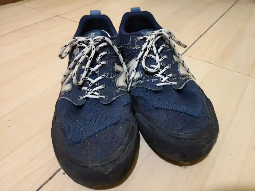 New balance 009 size 44