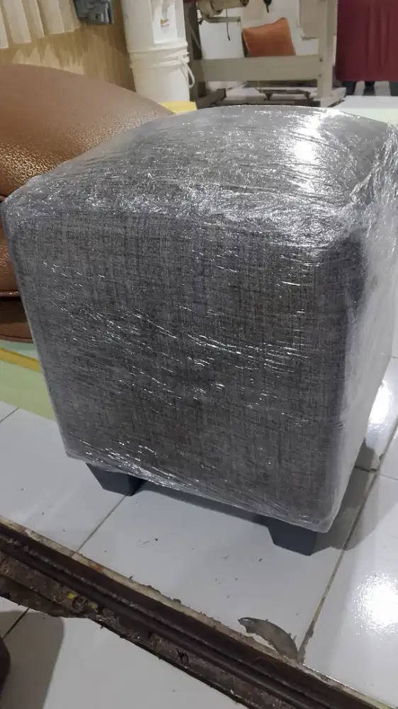 Di jual sofa puf nya bahan premium