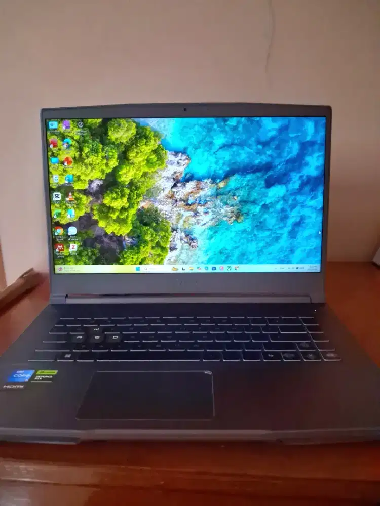 Jual Laptop MSI Thin 15 tahun 2025
