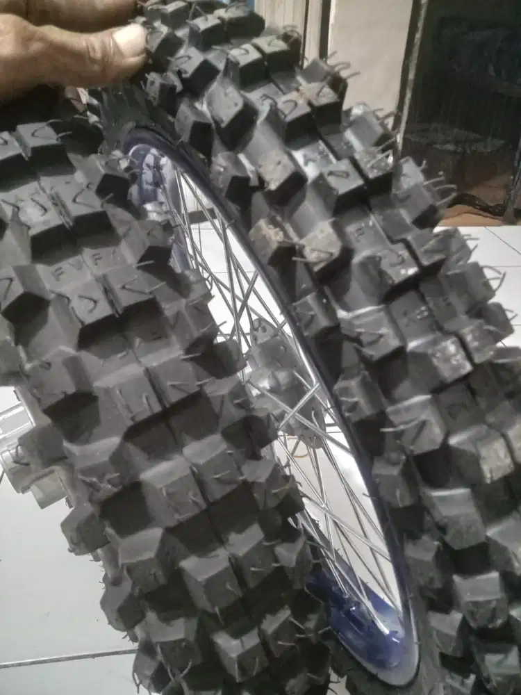 Ban ukuran 14 dan 17 buat metic mio dan x ride