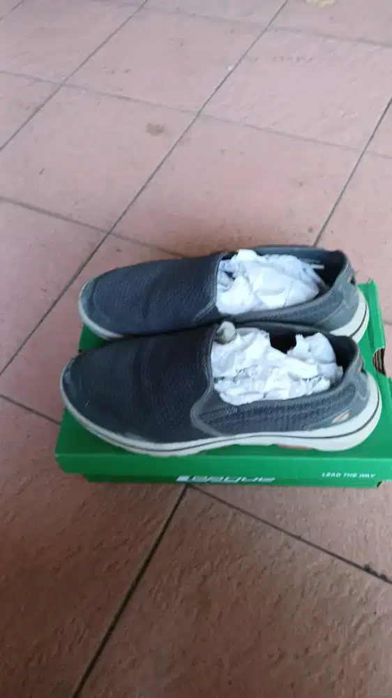 Jual Sepatu Skechers Size 43,5