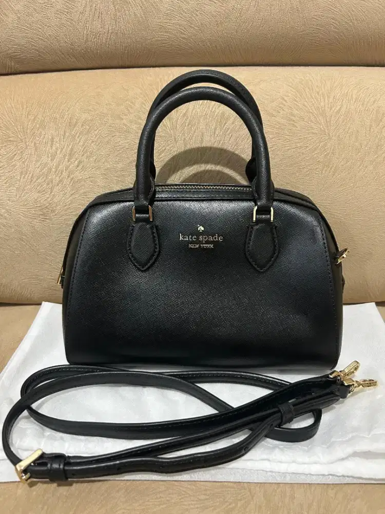 Kate Spade (Hitam)