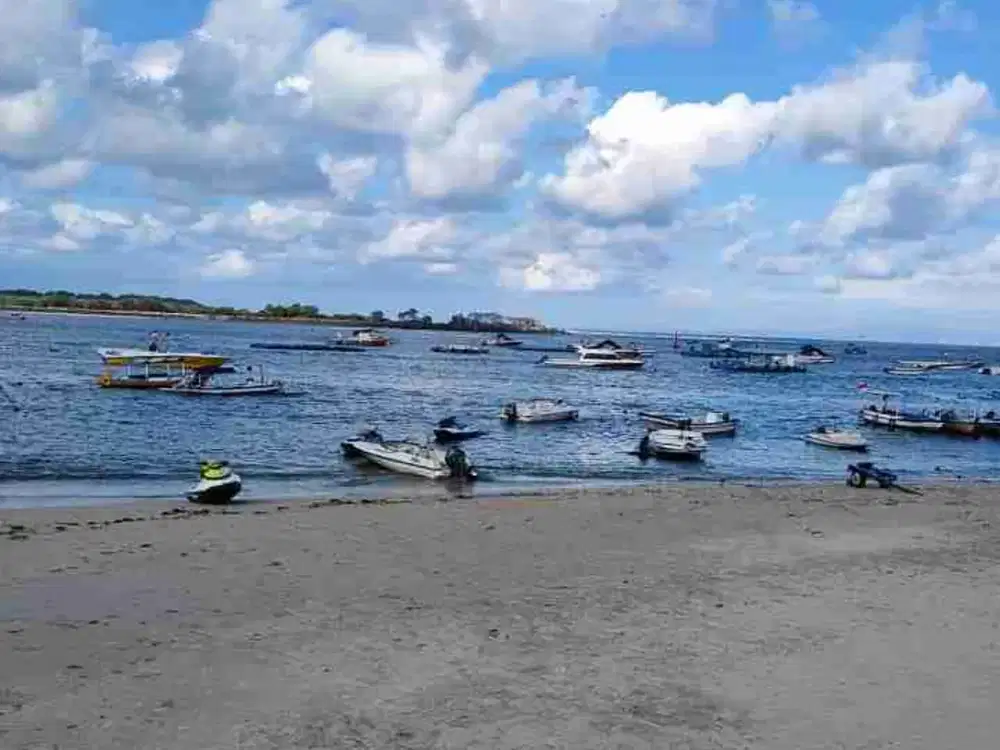 tanah loss pantai Tanjung Benoa Nusa dua bali