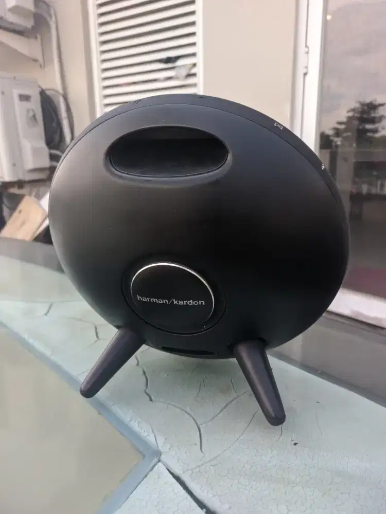 Harman kardon onyx studio 4