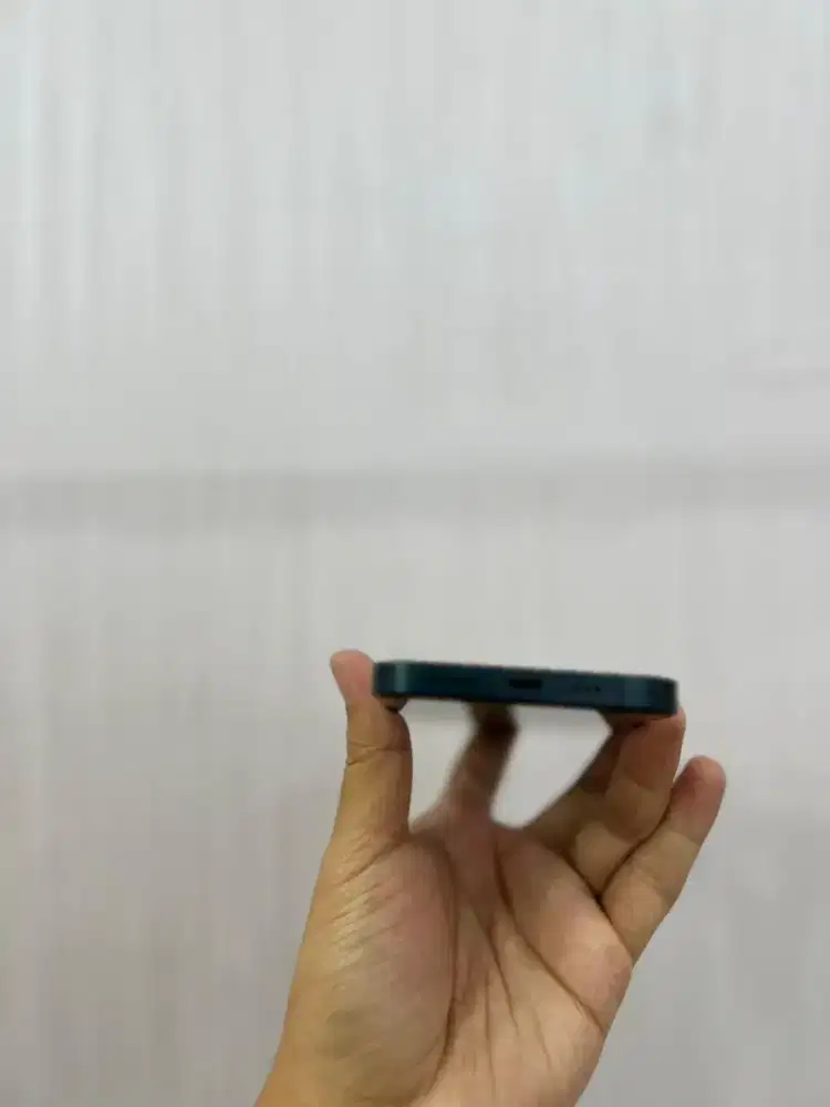 IPHONE 13 128GB IBOX MIDNIGHT BH 93% GARANSI ON MEI 2026 MULUS