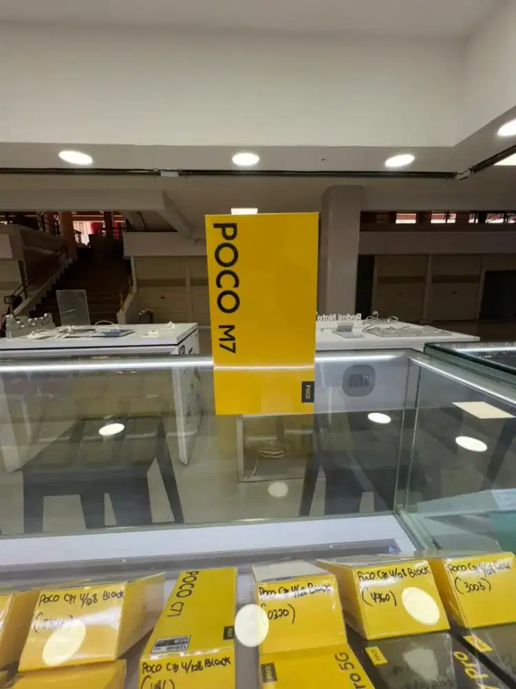 Xiomi M7 new resmi ram 8/256