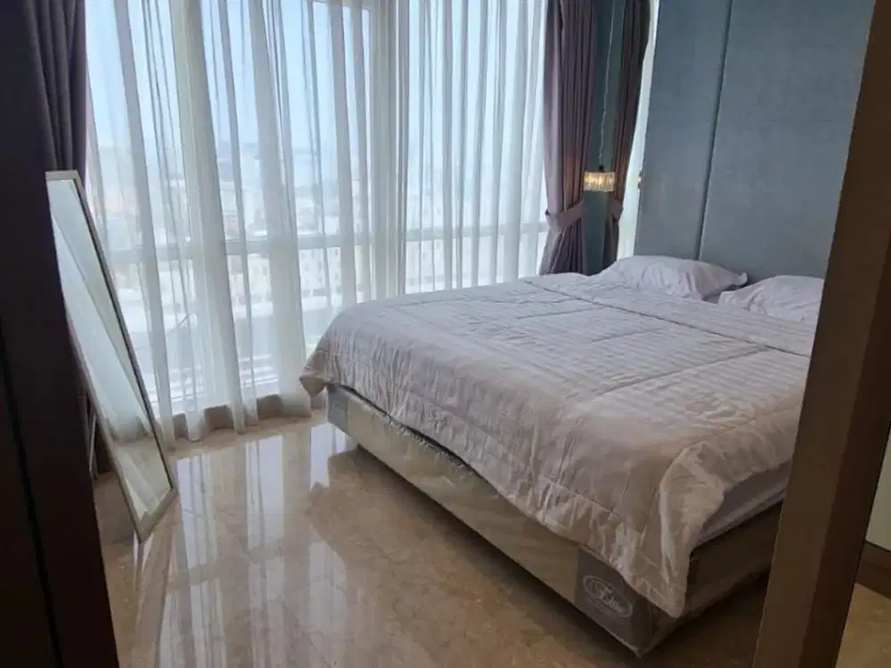 Dijual Apartemen Menteng Park 2 BR Private Lift Full Furnished Siap Huni Dekat Cikini dan Gambir Jakarta Pusat