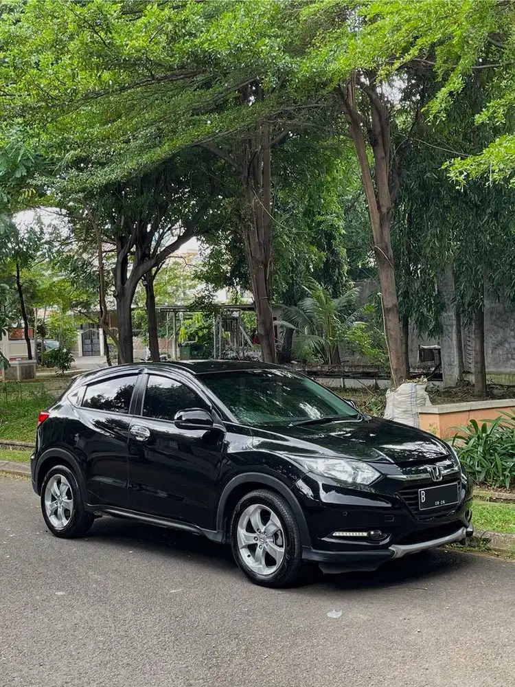 HONDA HRV E CVT 2016 LOW KM!