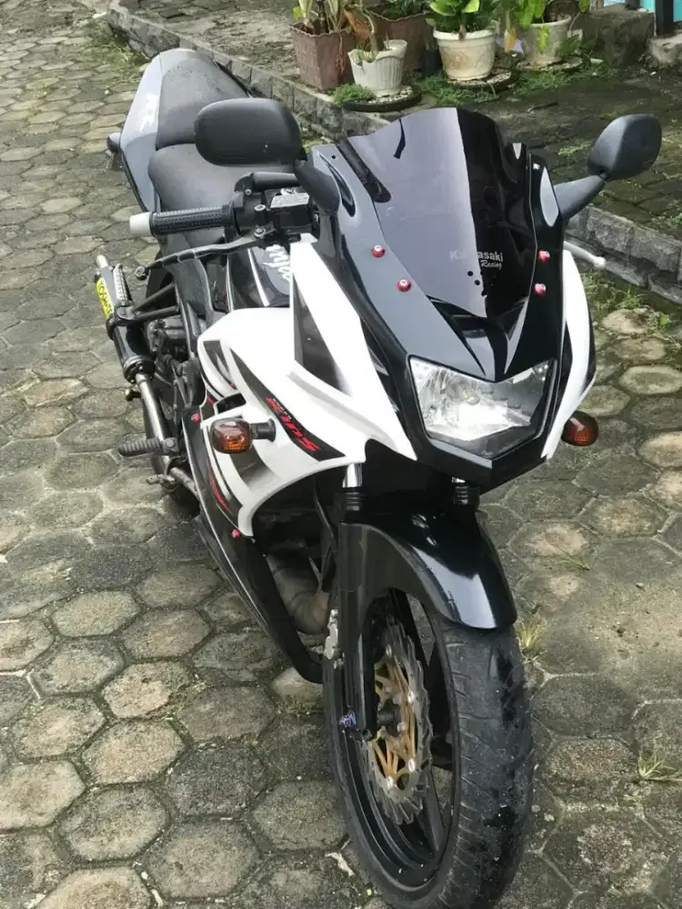 Dijual ninja rr new