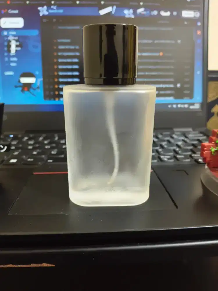 Botol parfum bisa diisi ulang