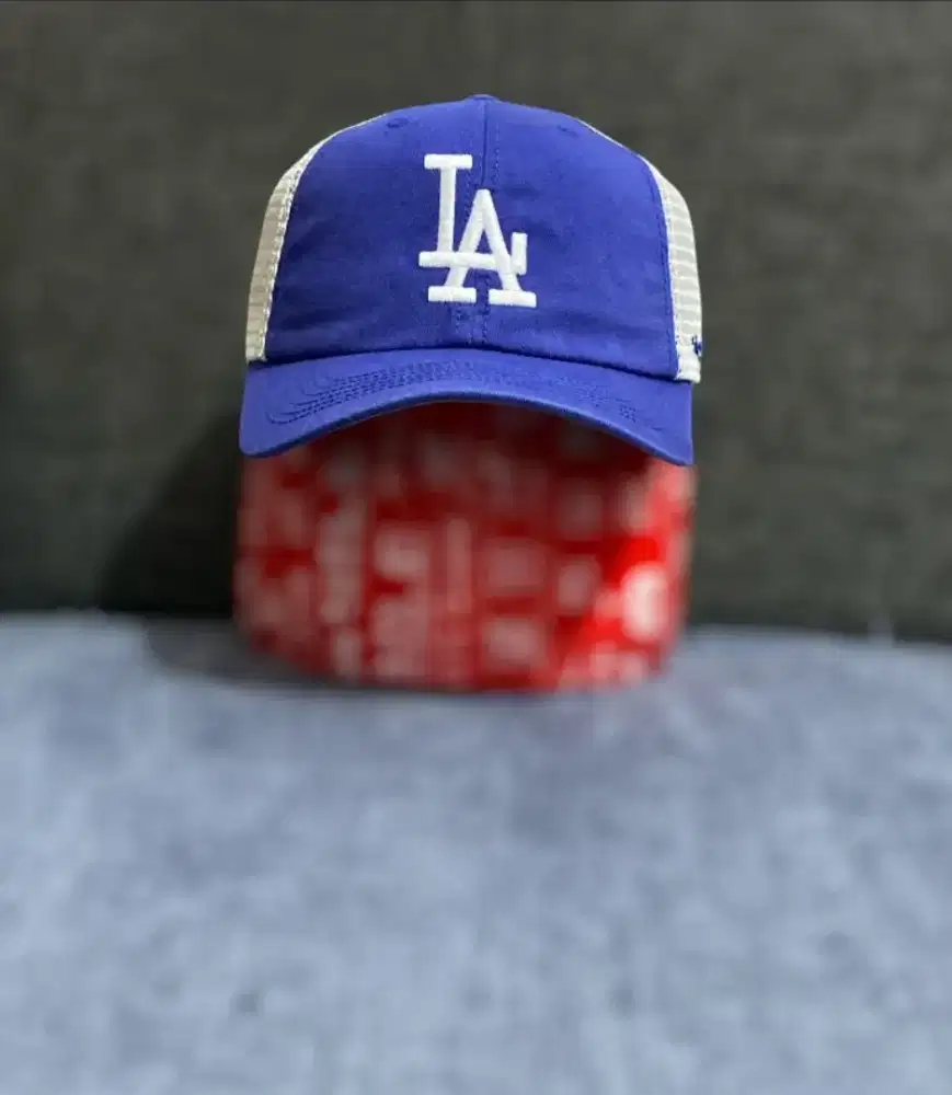 Topi 47 brand LA trucker jaring 2warna bekas