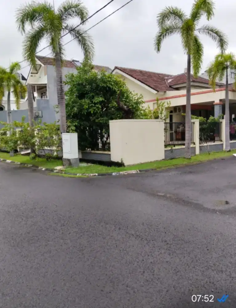 Jual Cepat Rumah Hook Cluster Aralia 
Harapan Indah Bekasi