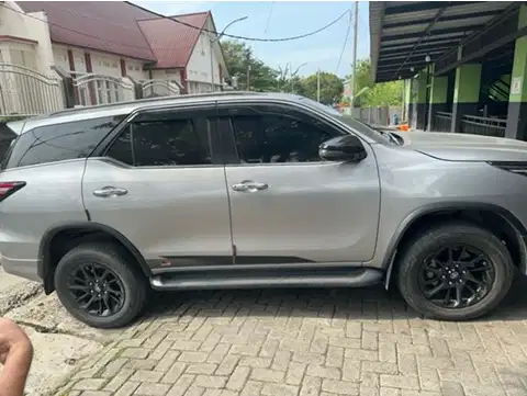 Toyota Fortuner 2023 Diesel