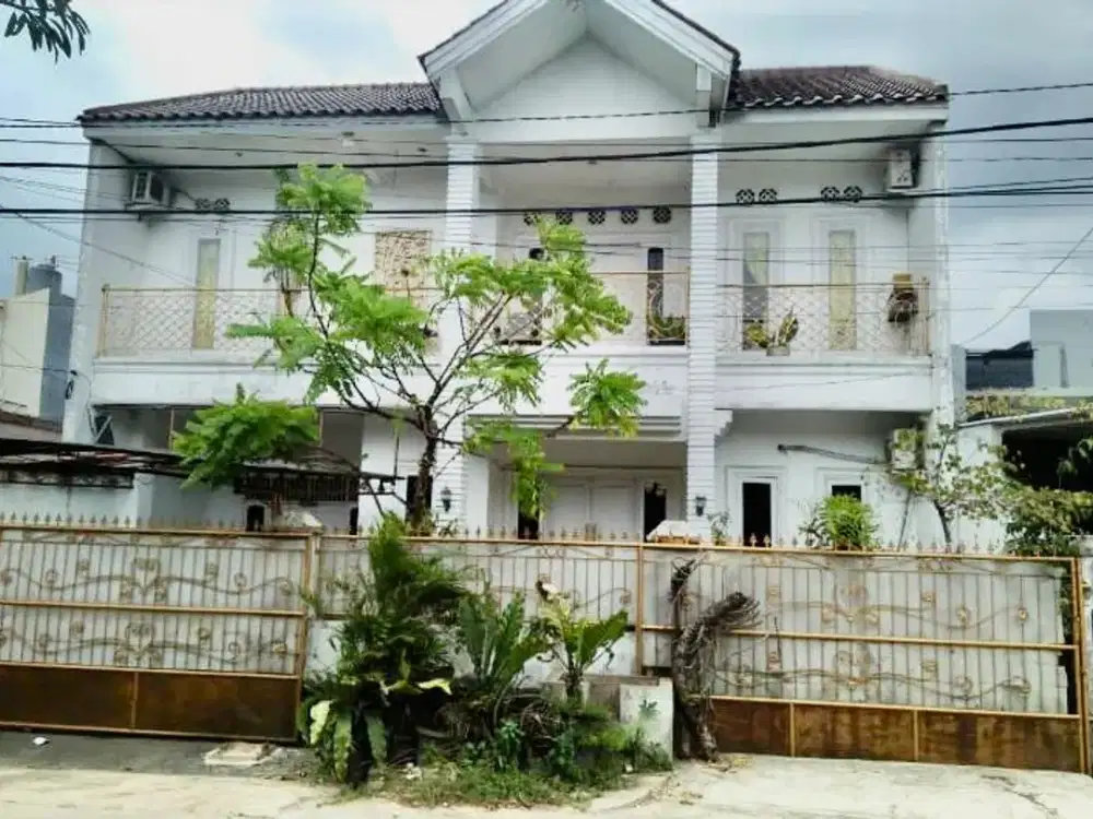 Dijual Rumah Asri, Siap Huni - Jl.Kano Raya, Kelapa Dua Gading Serpong, Tangerang