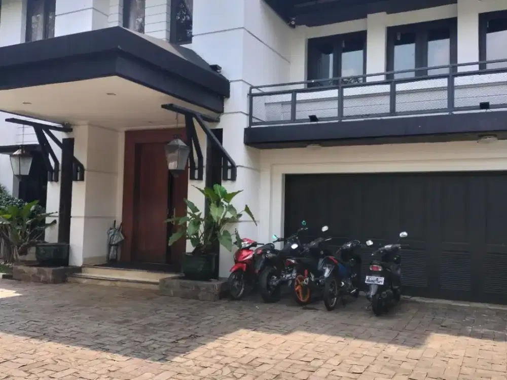 DIJUAL RUMAH MURAH STRATEGIS MINIMALIS DI INTAN CILANDAK JAKARTA SELATAN