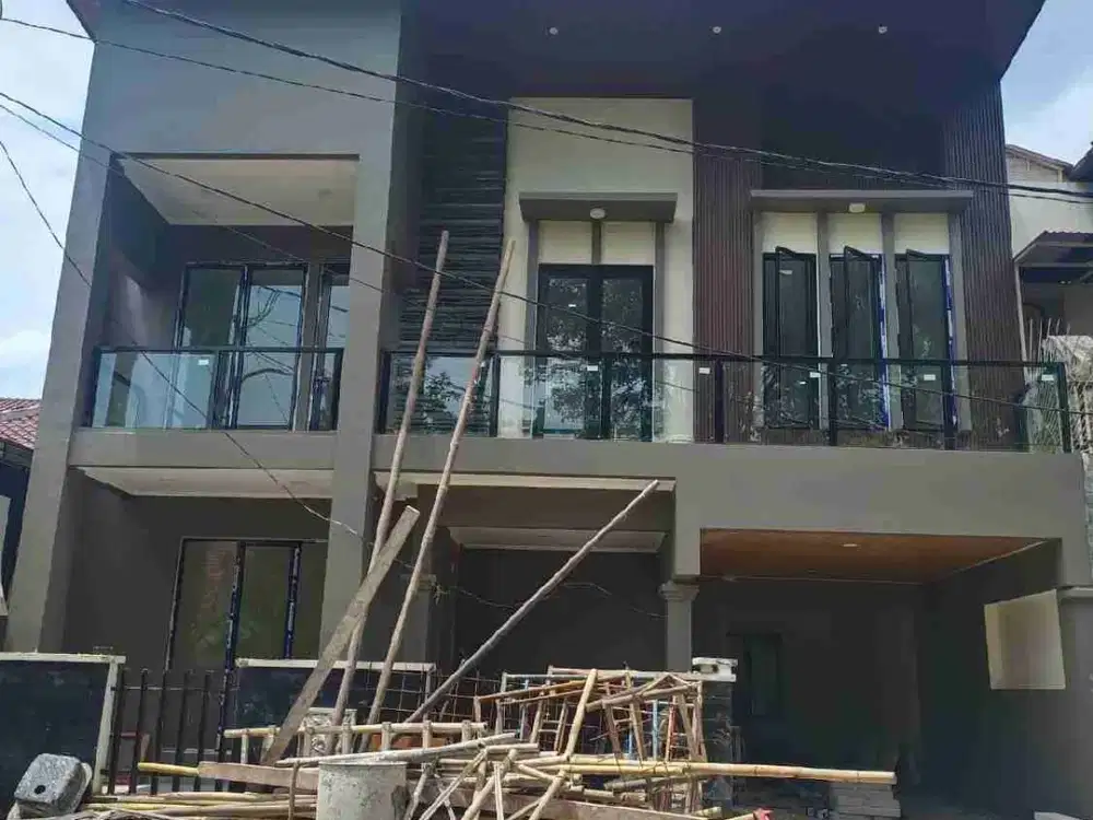 Dijual Rumah 2 Lantai Baru Di Villa Melati Mas
